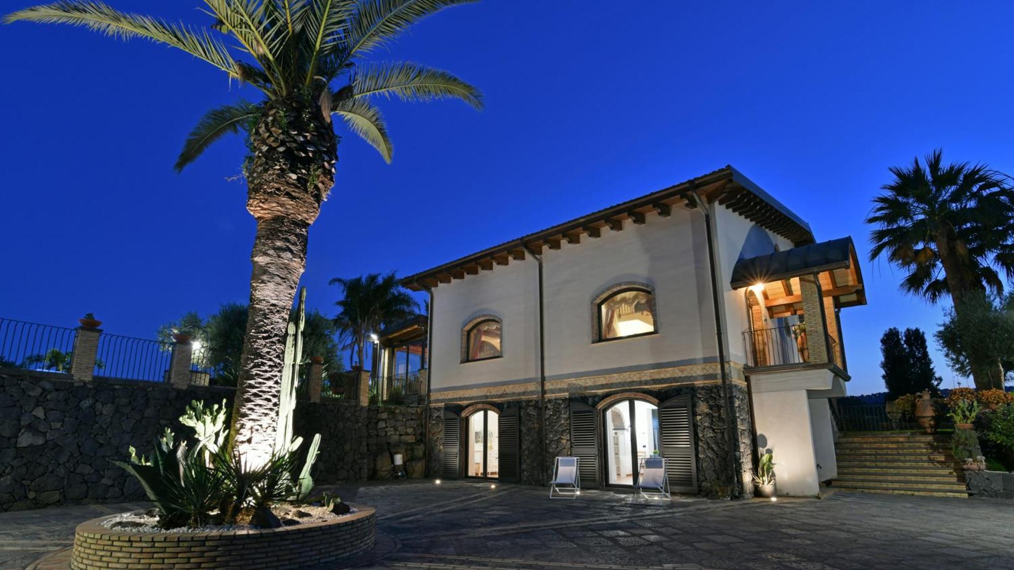 Villa Biddizza Acireale Eksteriør bilde